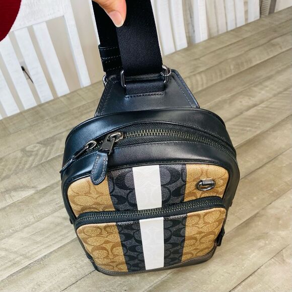 Coach Graham Pack In Blocked Signature Canvas With Varsity Stripe - Picture 10 of 15